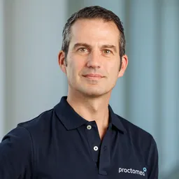 Daniel Dindo quadrat.jpg